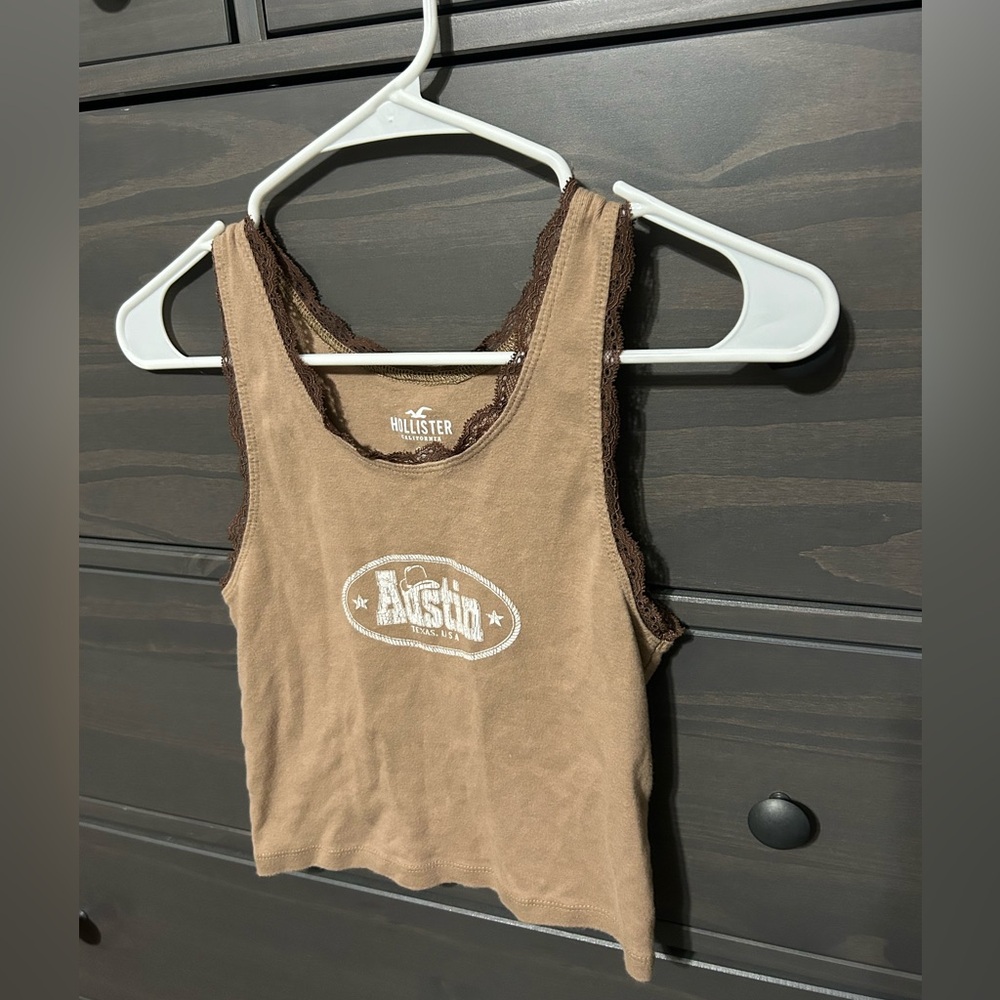 Hollister baby tee. Size XS